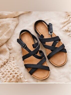 Tom’s Women's Strappy Black Comfort Sandals